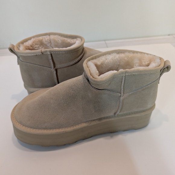 Cushionaire boots - Picture 2 of 3